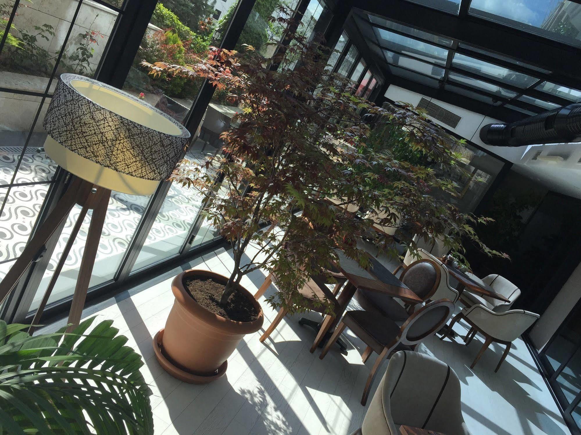 Warwick Ankara Hotel Exterior foto